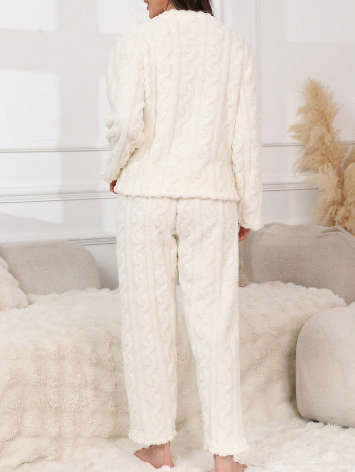 Set pijamale SHEIN, alb