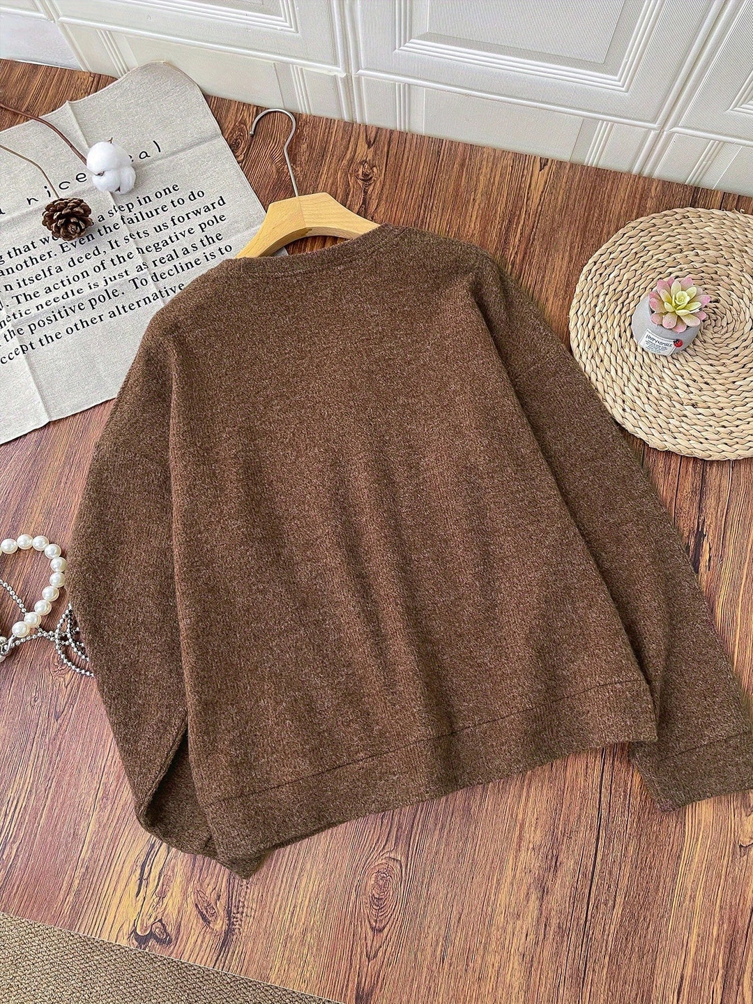 Tricou SHEIN, maro