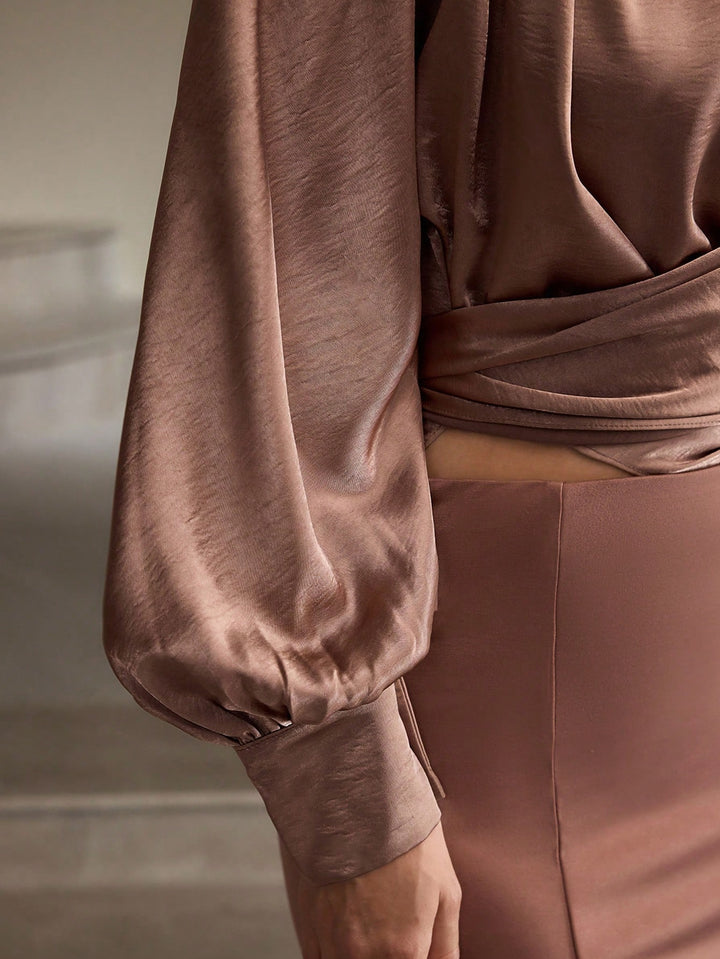 Top cropat elegant SHEIN, roz