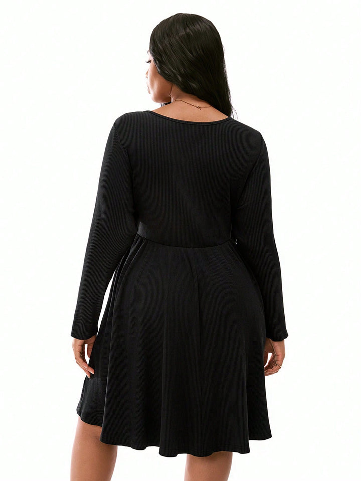 Shein Curve+ miniruha, fekete