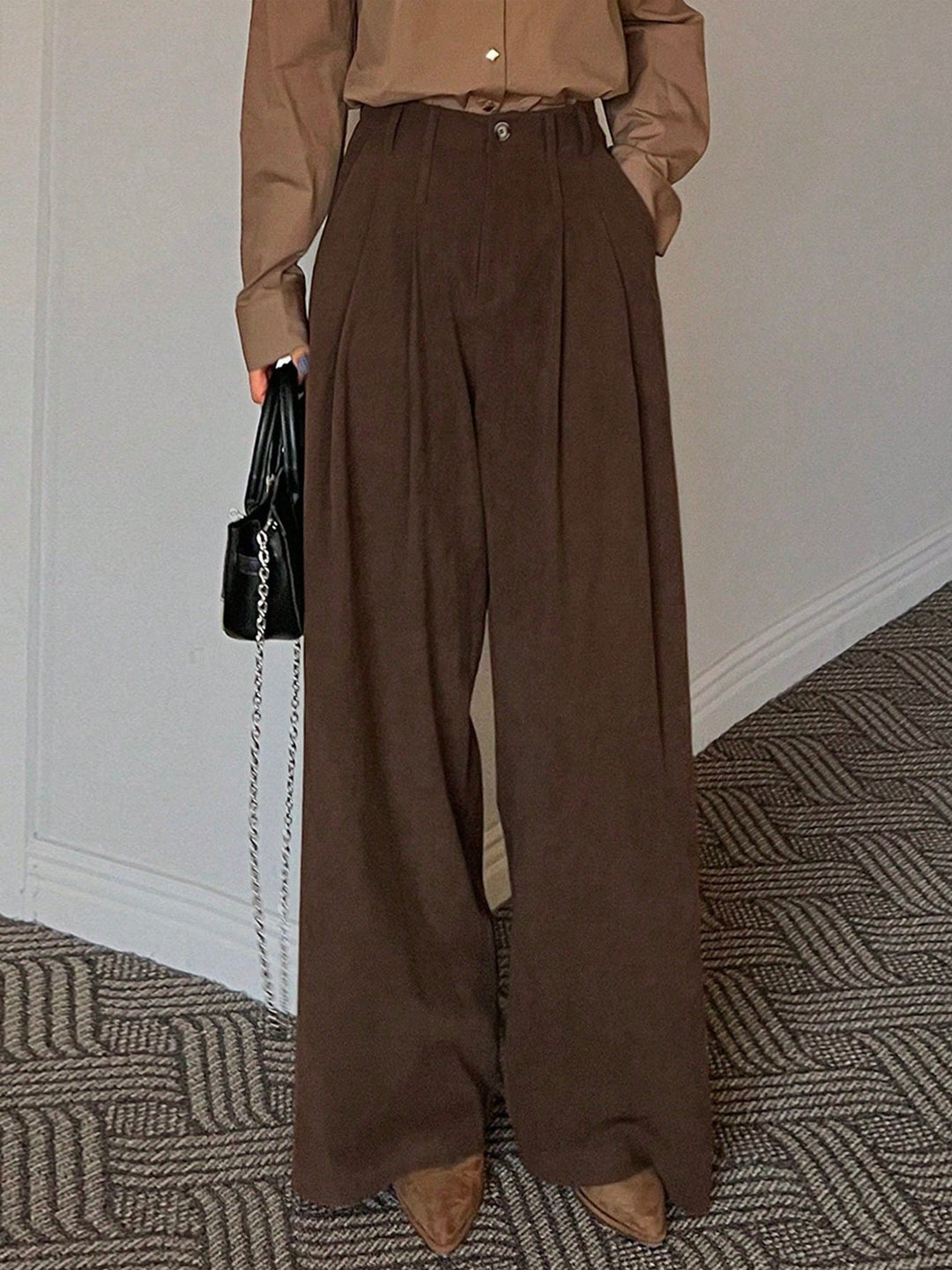Pantaloni SHEIN, maro