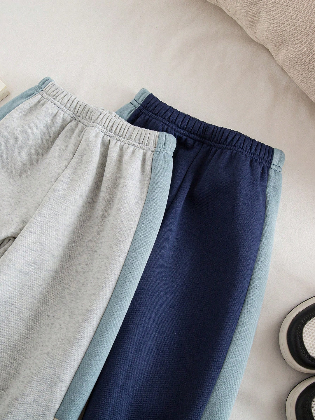 Set pantaloni SHEIN, mix culori