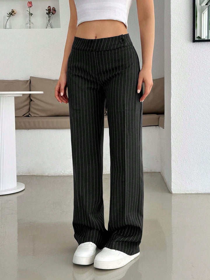 Pantaloni SHEIN