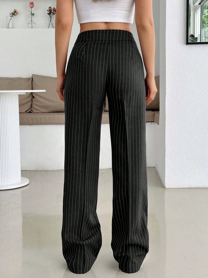 Pantaloni SHEIN
