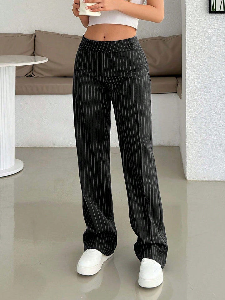Pantaloni SHEIN