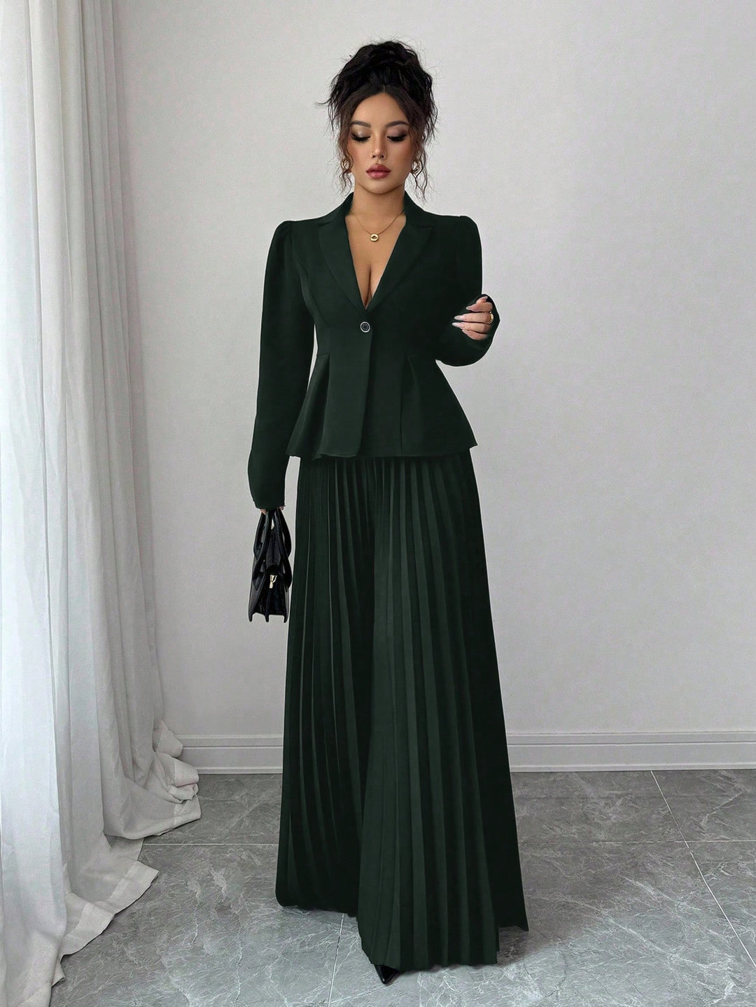 Costum SHEIN, verde