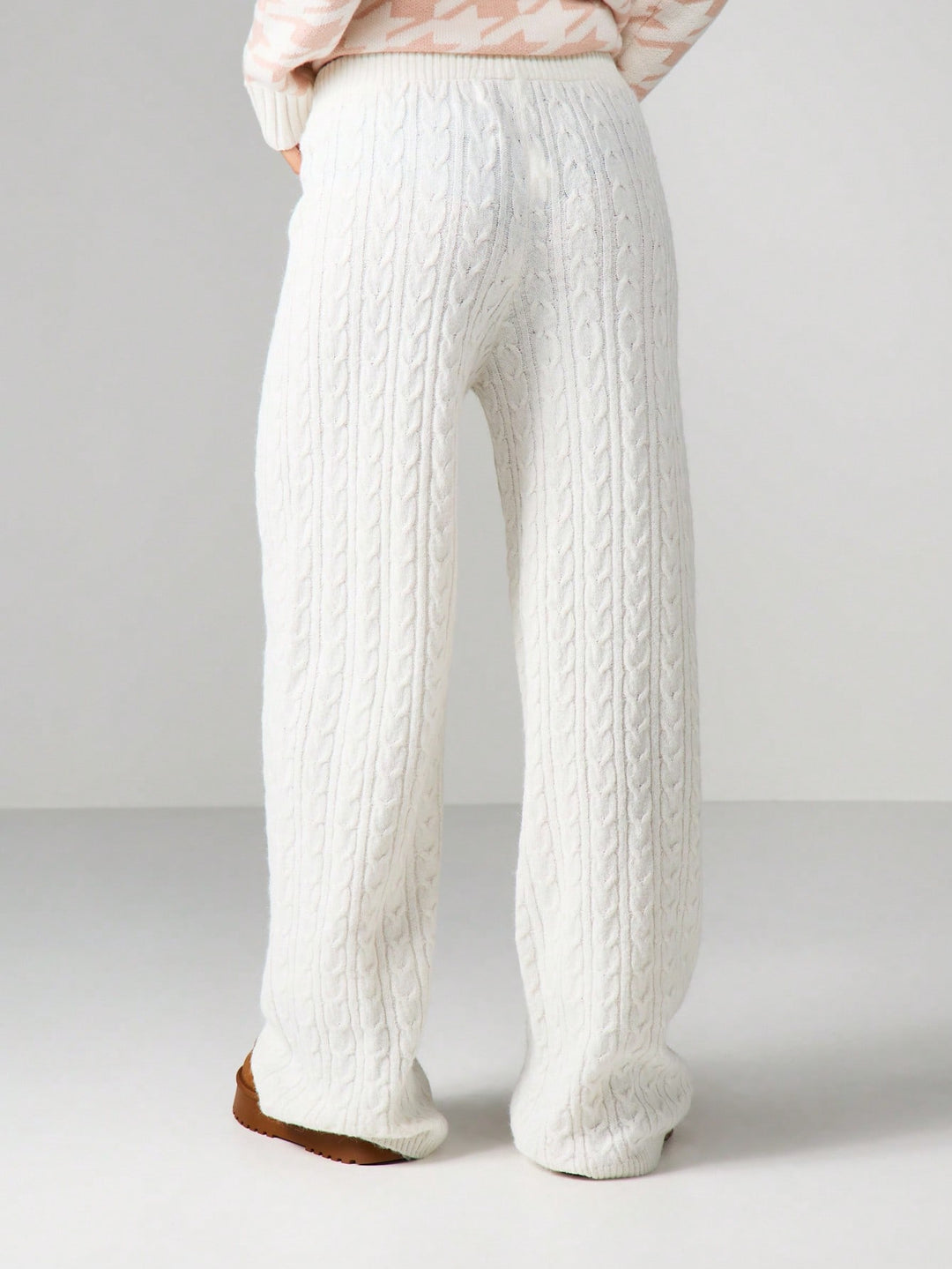 Pantaloni SHEIN, alb