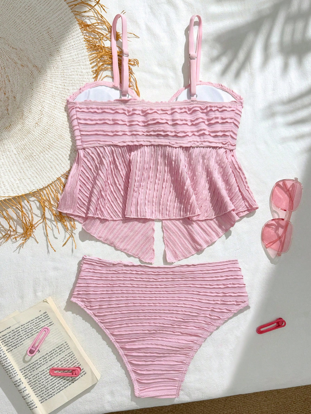Set bikini SHEIN, roz