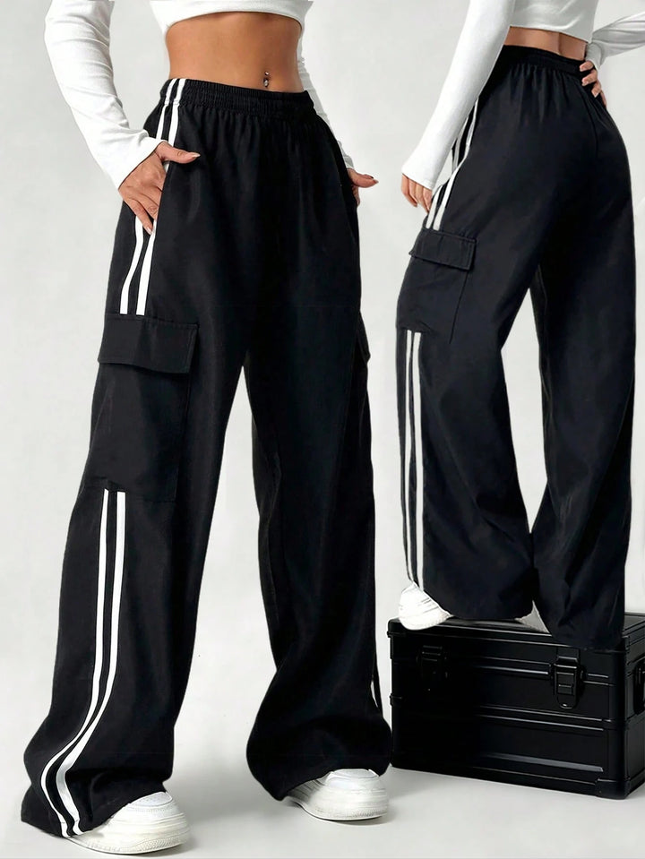 Pantaloni SHEIN, negru
