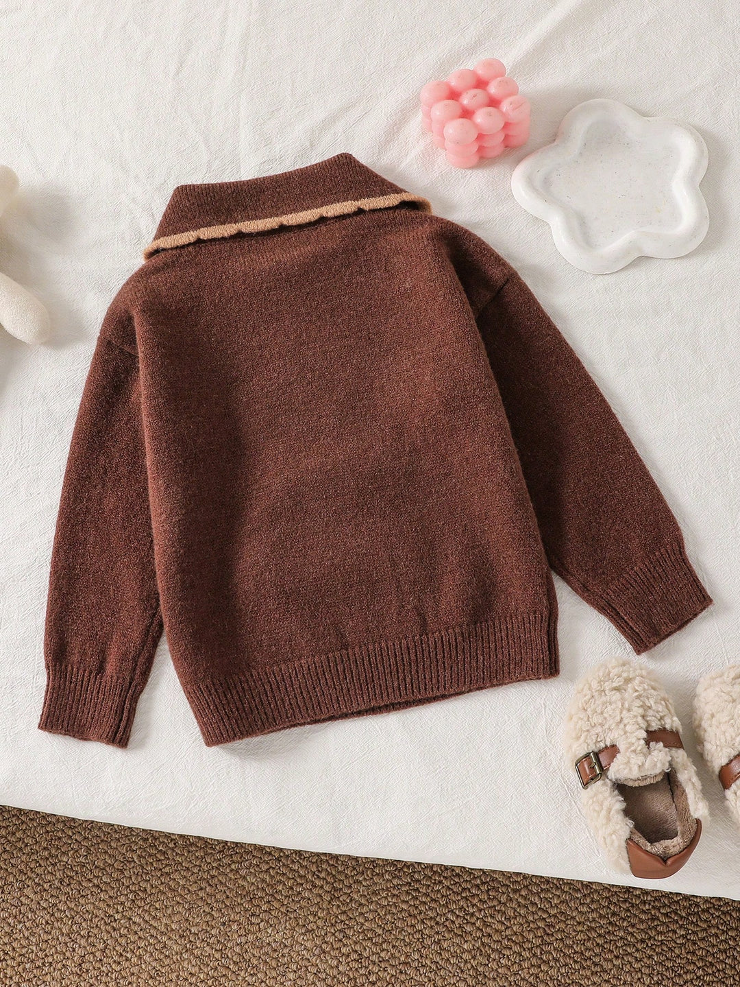 Pulover SHEIN, maro