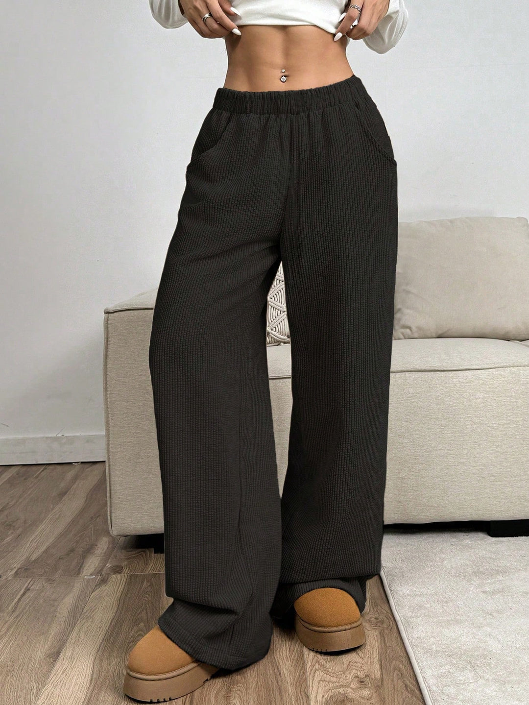 Pantaloni SHEIN, negru