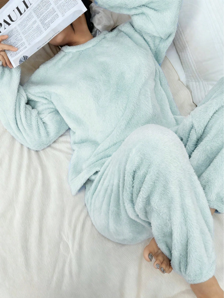 Compleu pijamale SHEIN, verde