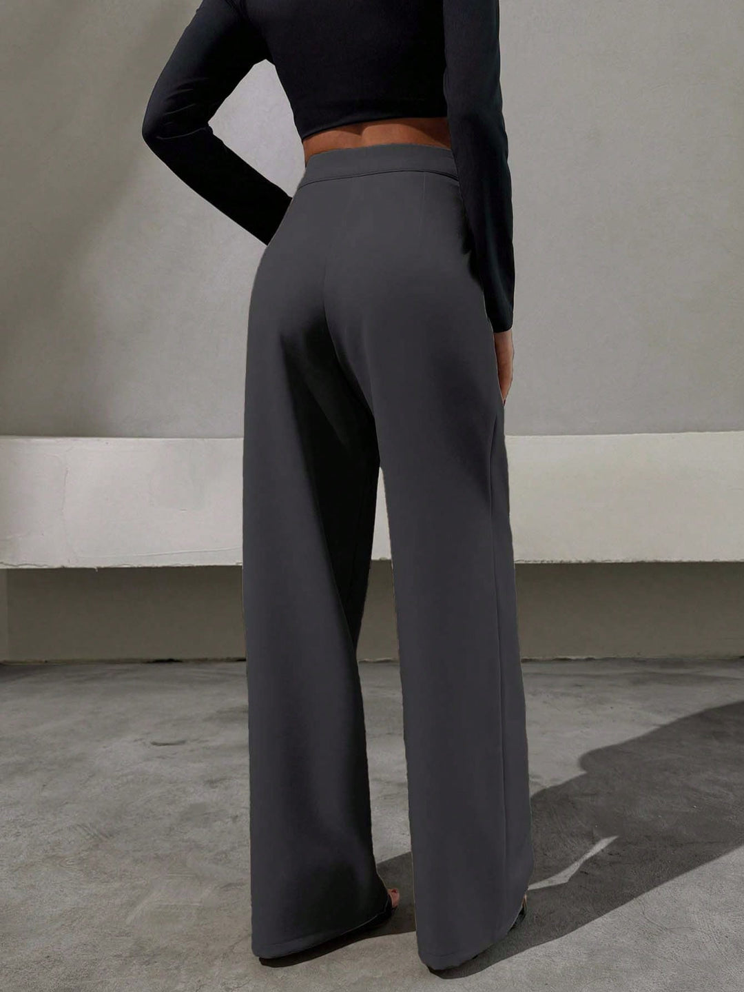 Pantaloni SHEIN, gri