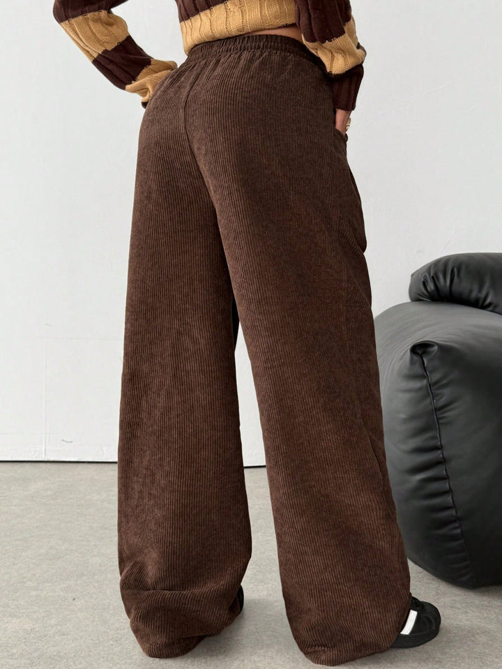 Pantaloni SHEIN, maro