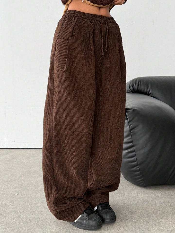 Pantaloni SHEIN, maro