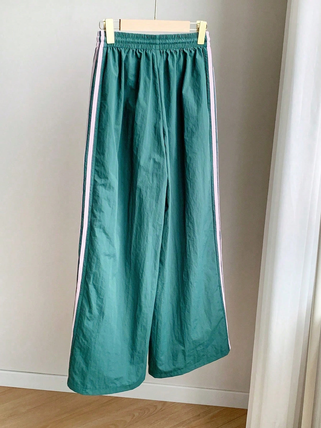Pantaloni SHEIN, verde