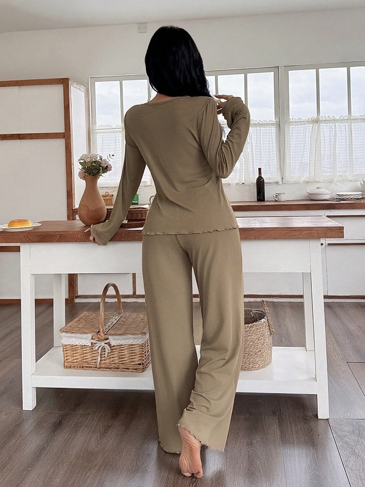 Set pijamale SHEIN, maro
