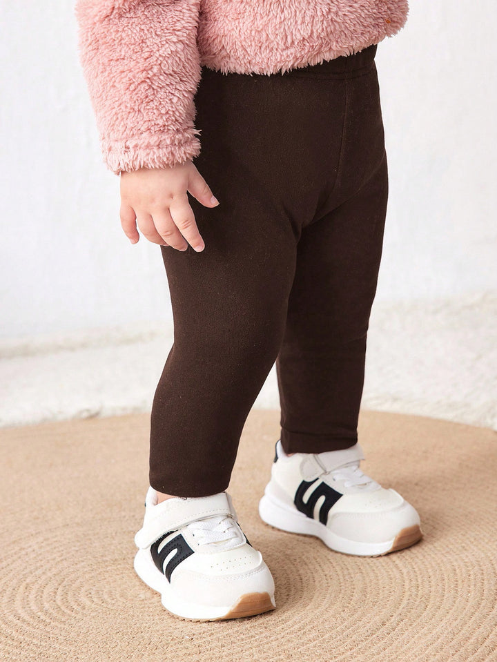Pantaloni SHEIN, maro