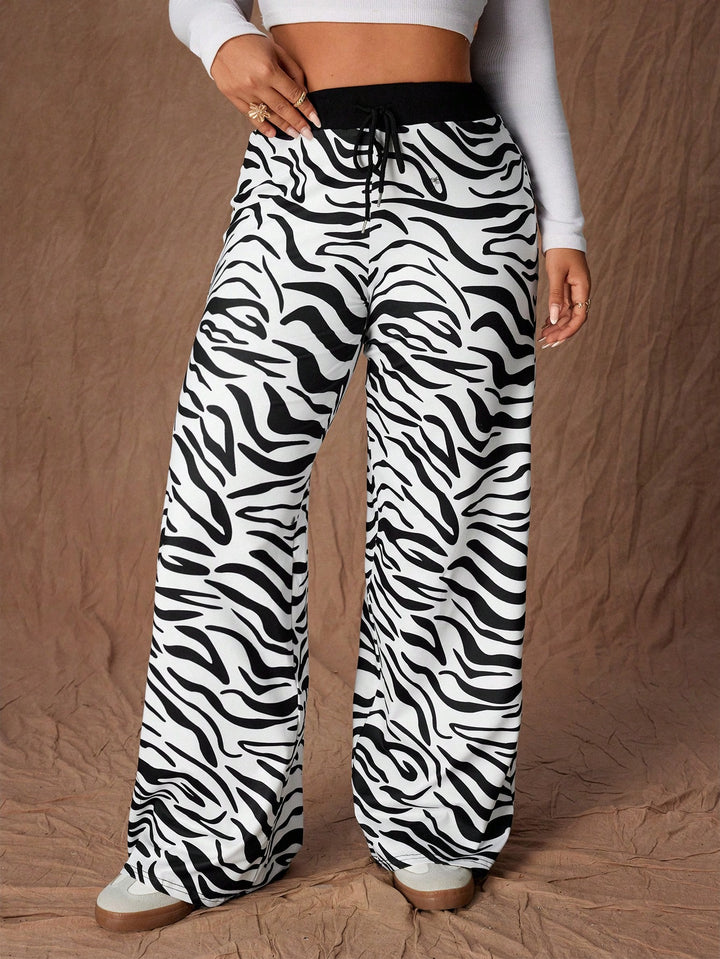 Pantaloni SHEIN, negru