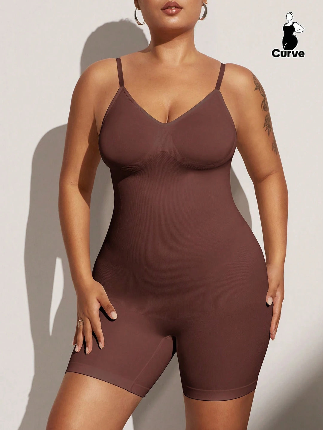 SHEIN alakformáló body, barna
