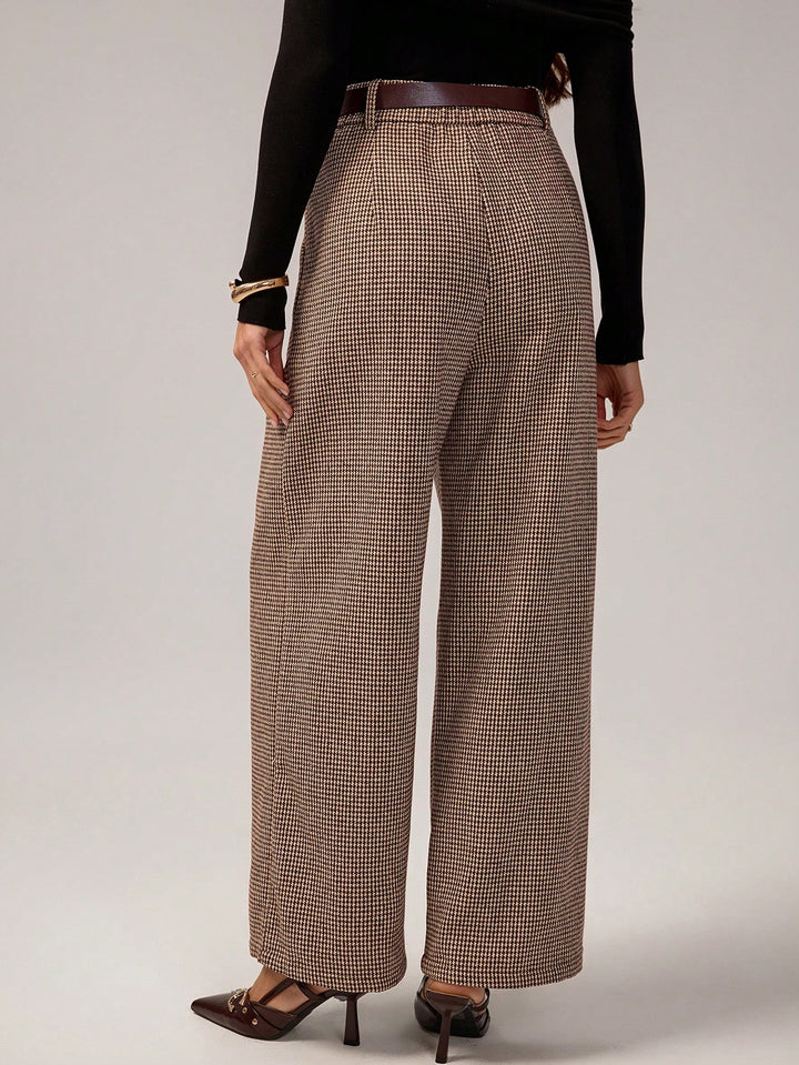 Pantaloni SHEIN, maro