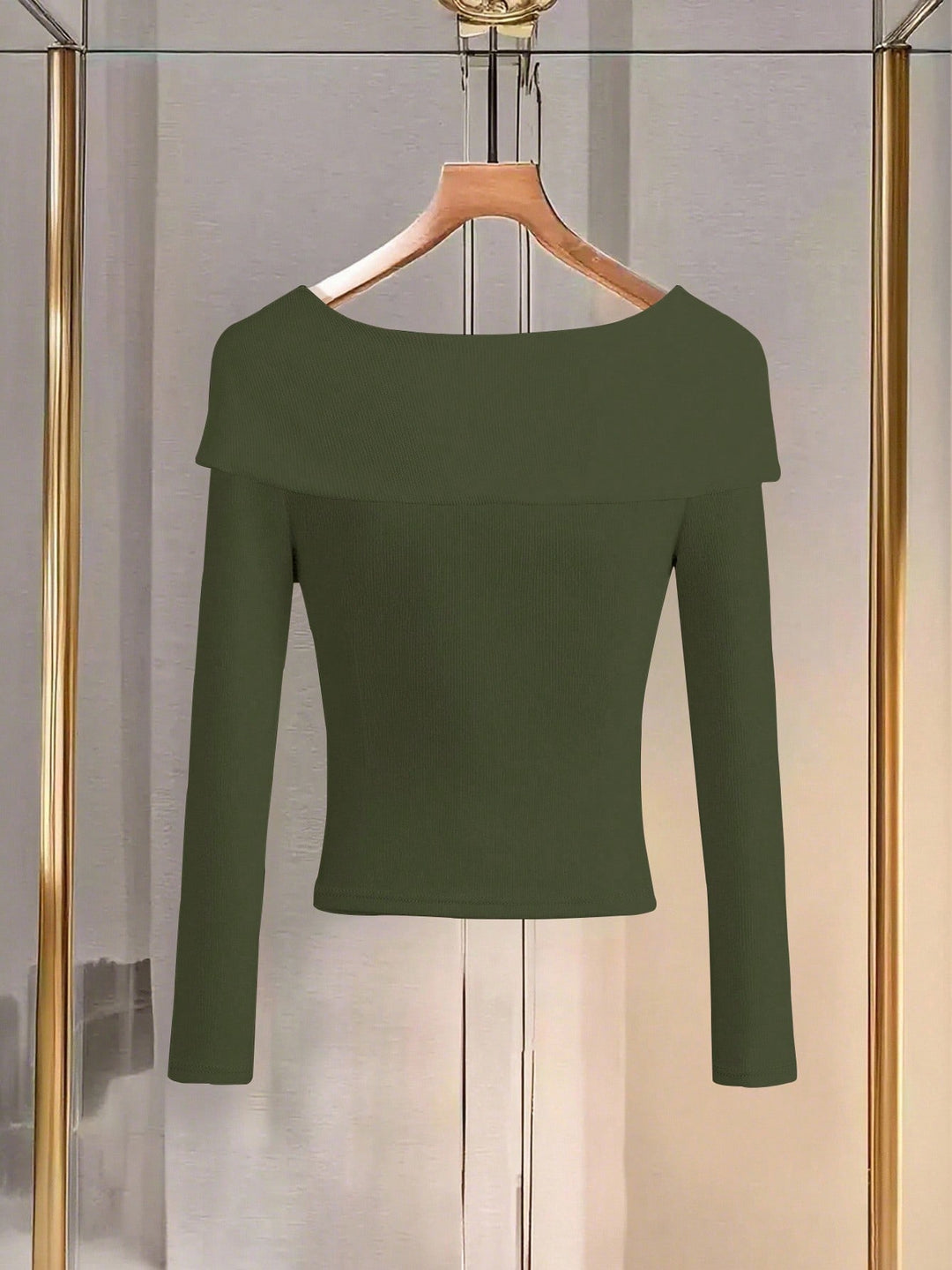 Tricou SHEIN, kaki