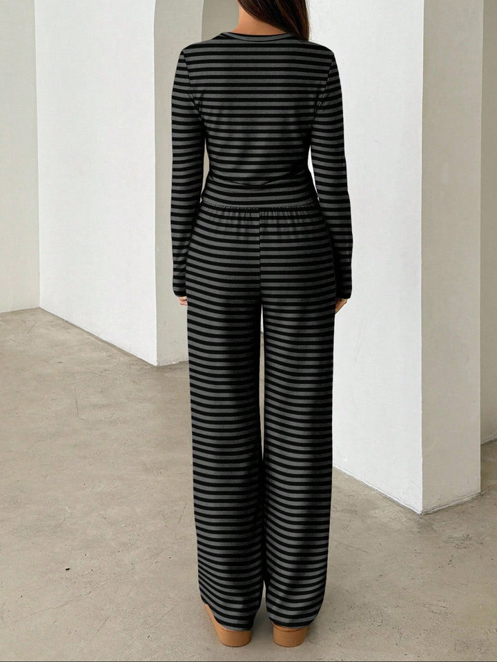 Compleu pijamale SHEIN, mix culori