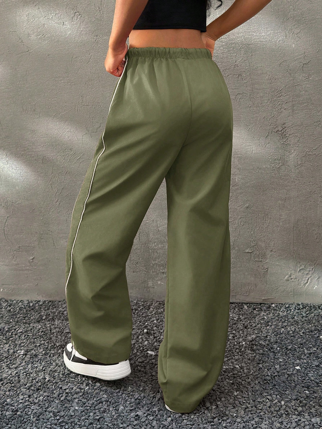 Pantaloni SHEIN, verde