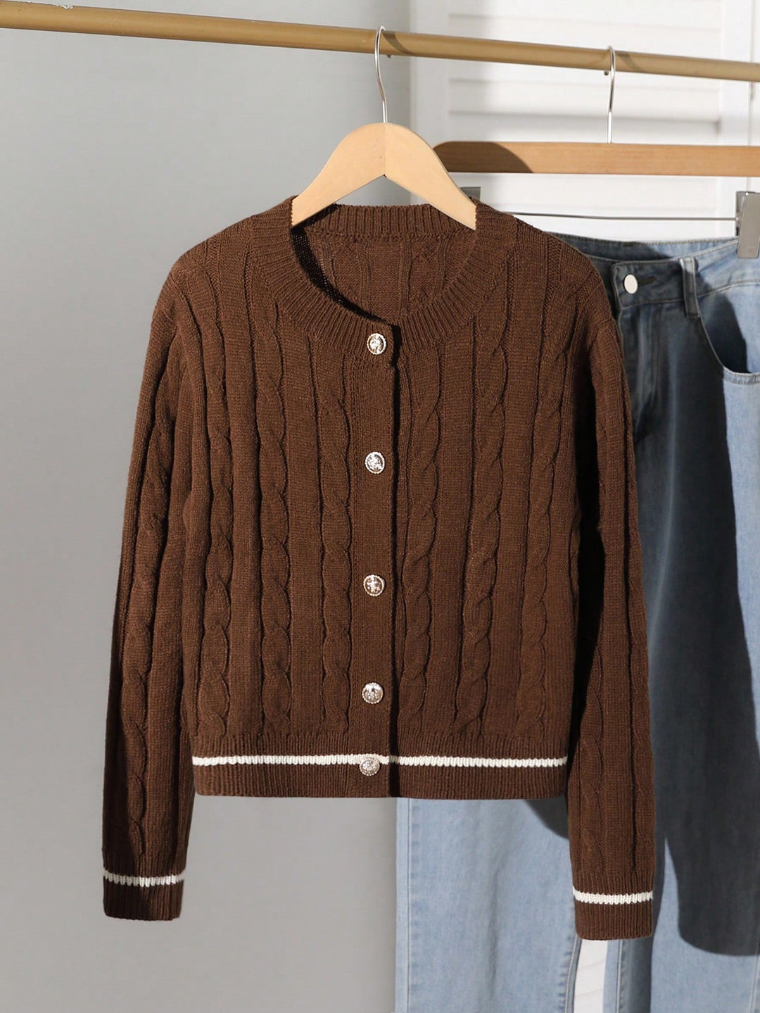 Cardigan SHEIN, maro