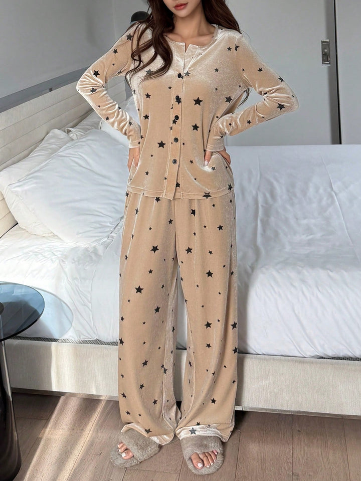 Pijama SHEIN, kaki