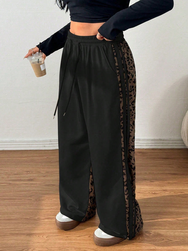Pantaloni SHEIN