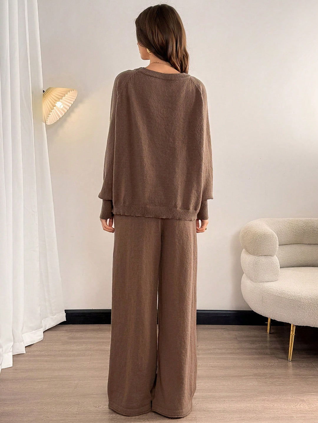 SHEIN együttes, bézs