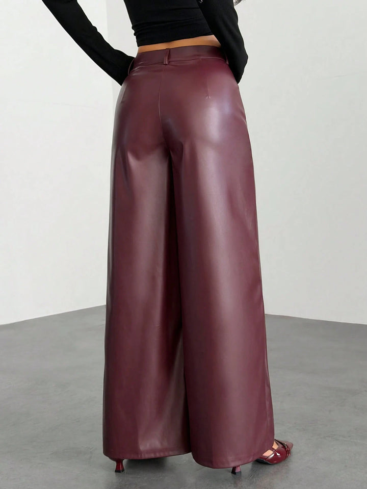 Pantaloni imitație de piele SHEIN, vișiniu