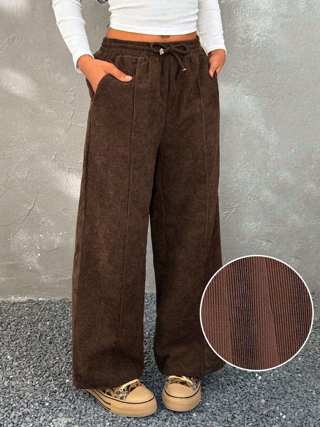 Pantaloni SHEIN, maro