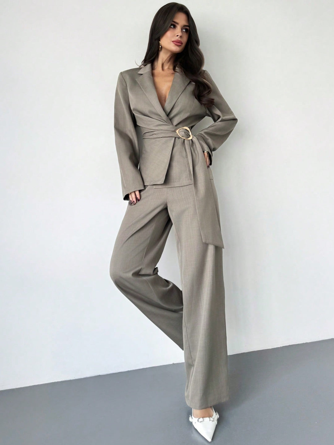 Costum SHEIN, maro