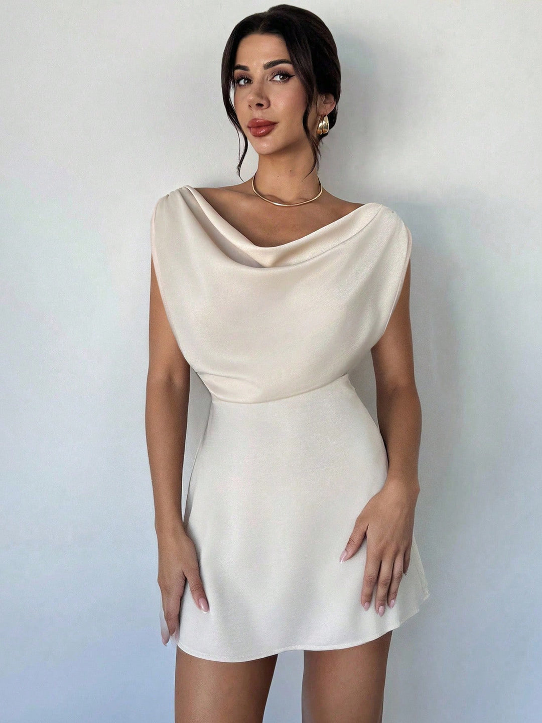 Rochie mini SHEIN, bej