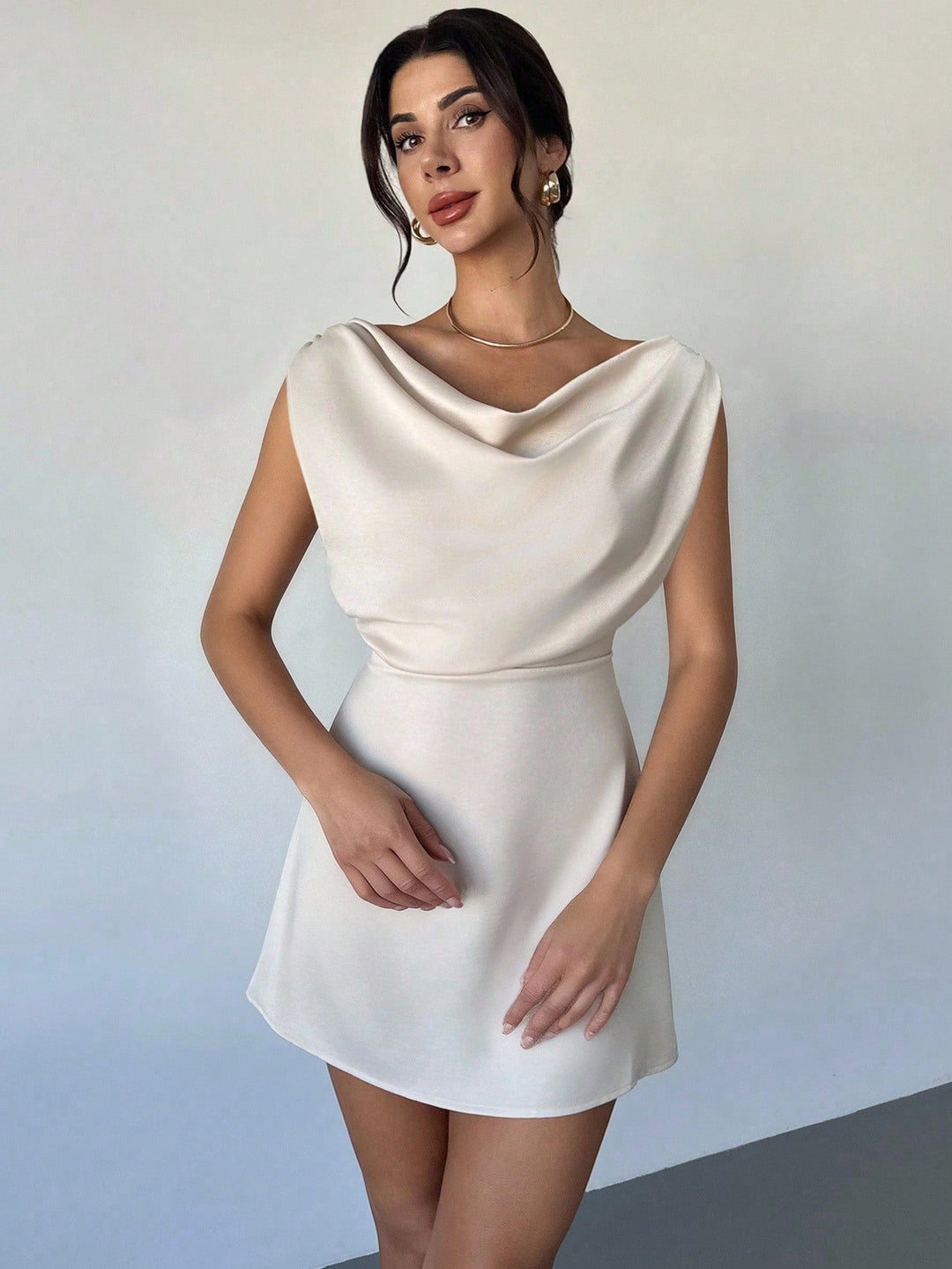 Rochie mini SHEIN, bej