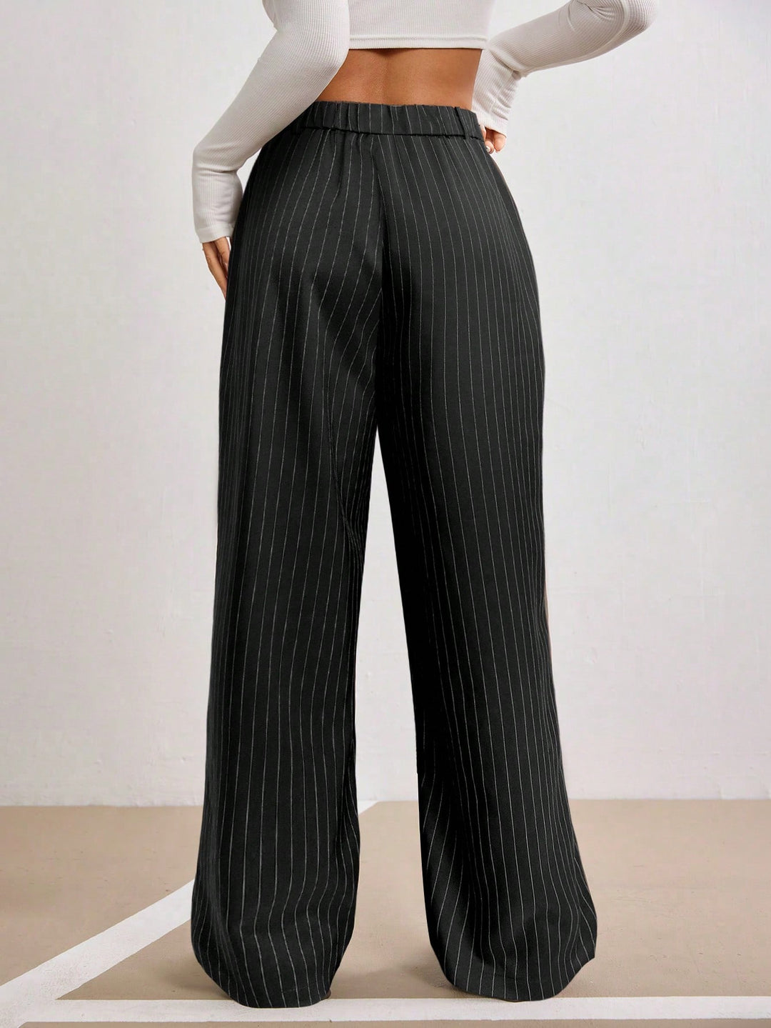 Pantaloni SHEIN, negru
