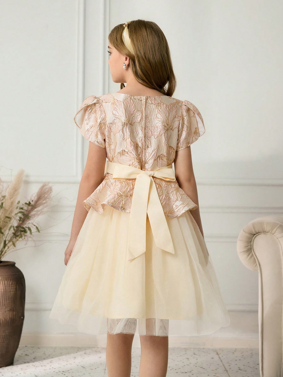 SHEIN party outfit, arany