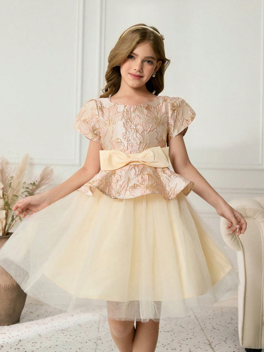 SHEIN party outfit, arany