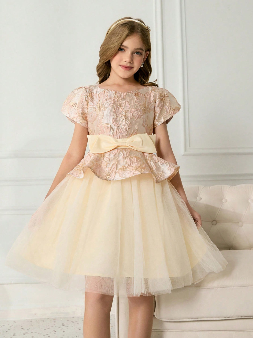 SHEIN party outfit, arany