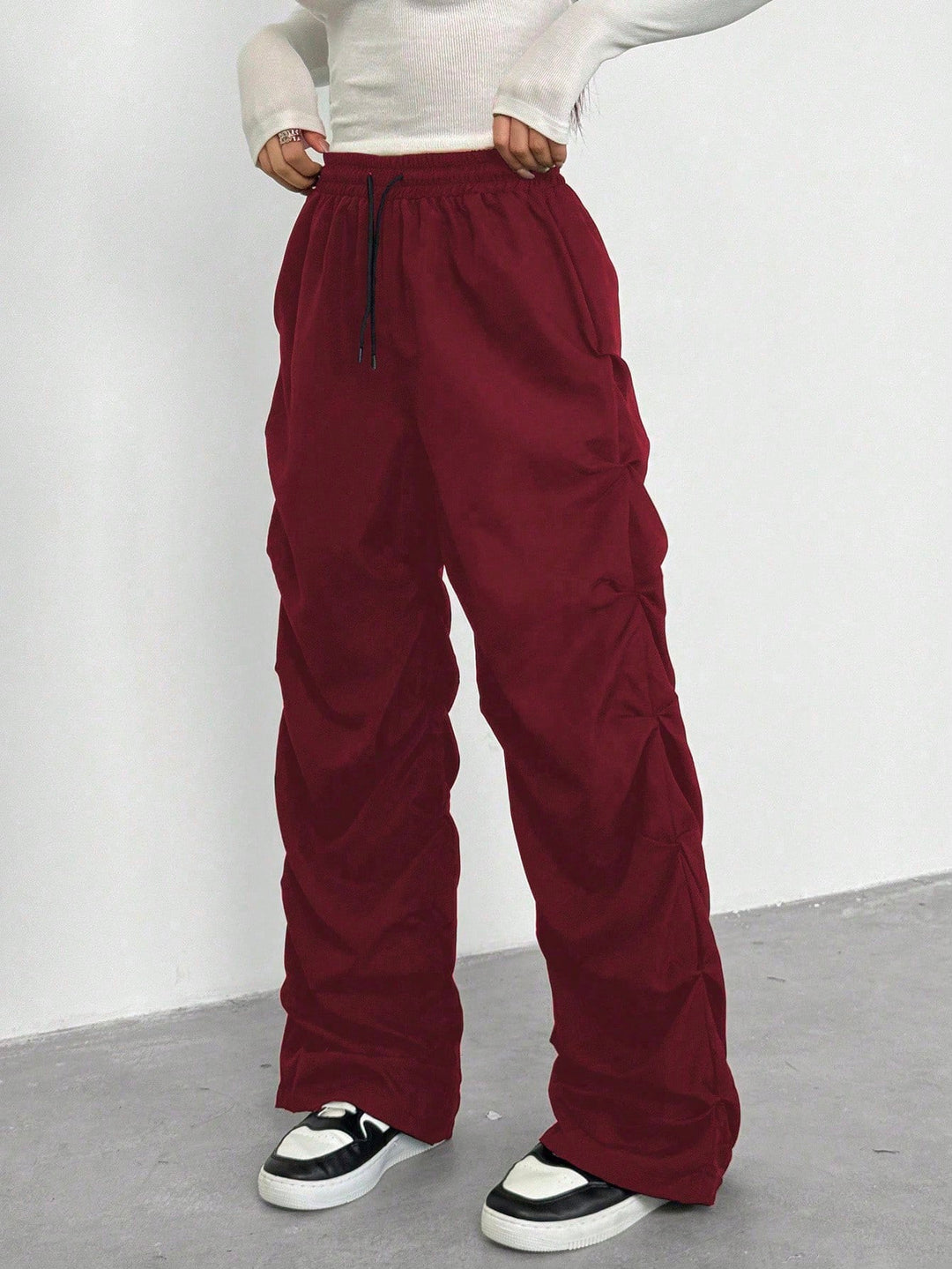 Pantaloni SHEIN, vișiniu