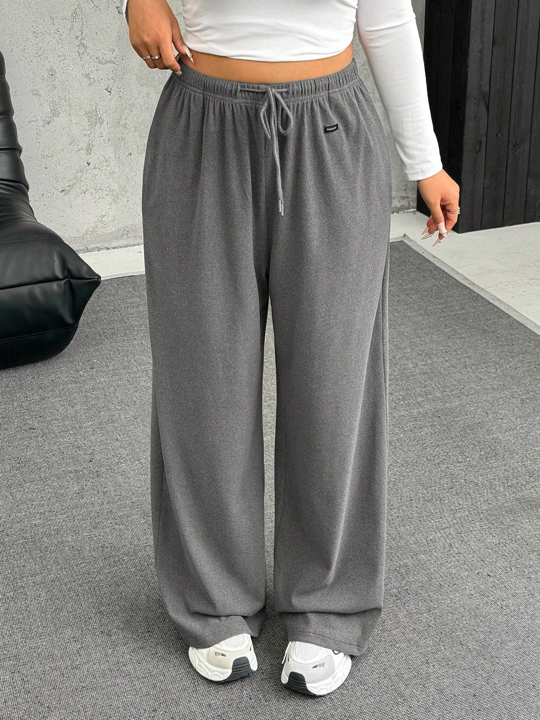 Pantaloni SHEIN