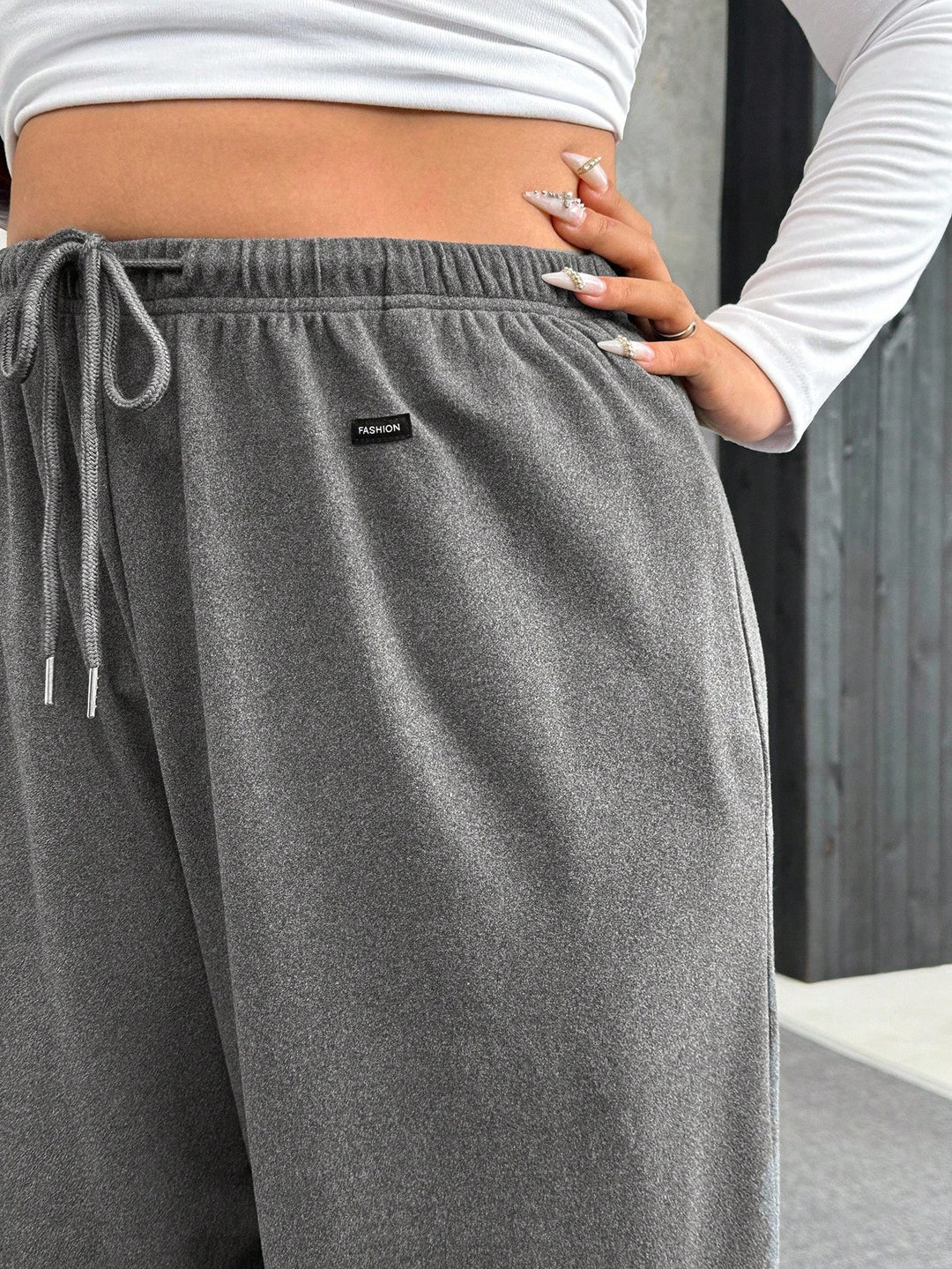 Pantaloni SHEIN