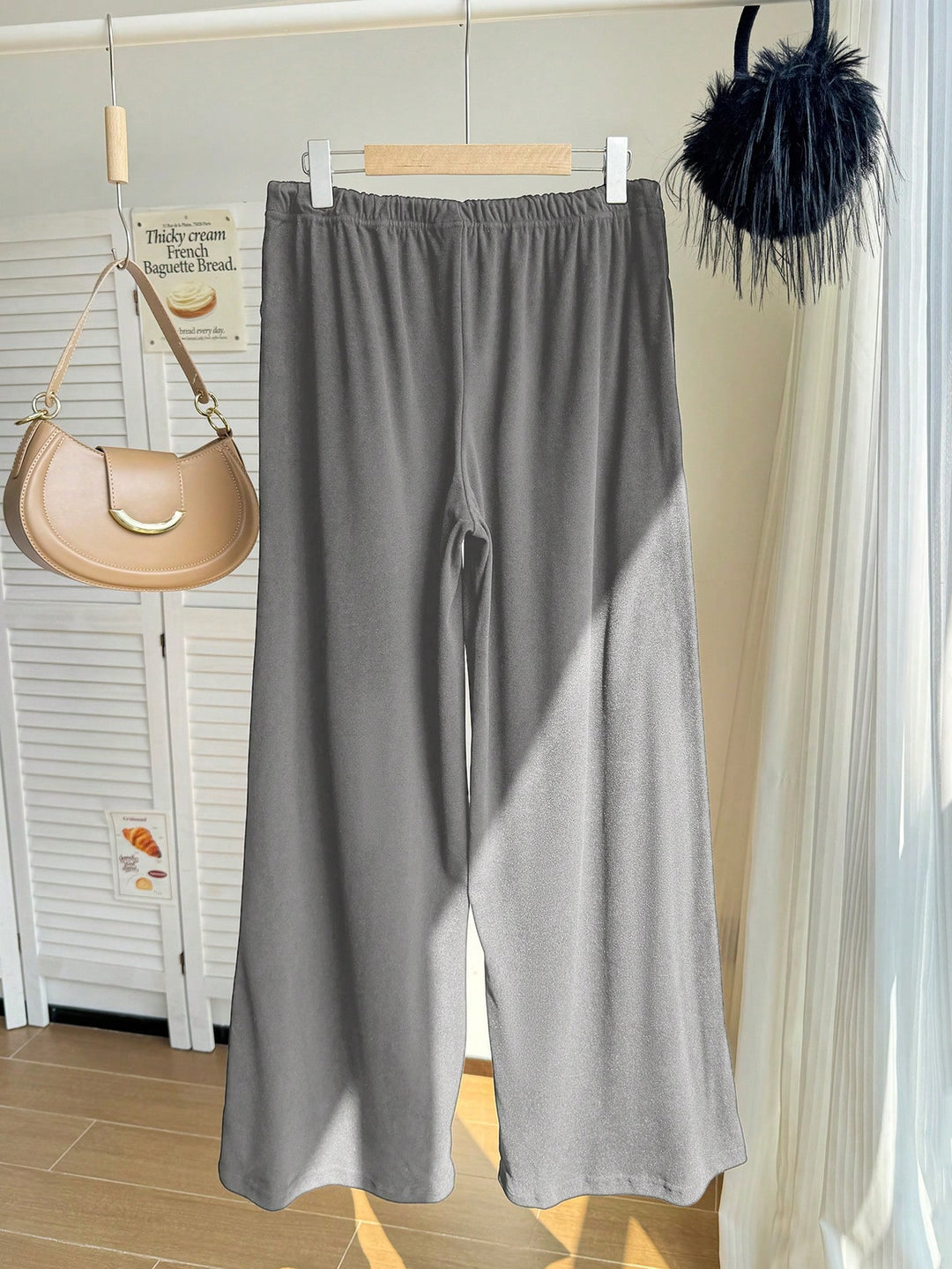Pantaloni SHEIN