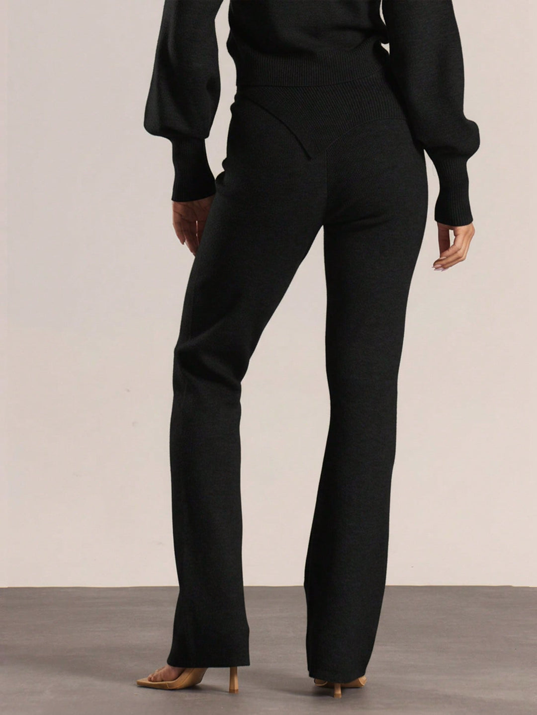 Pantaloni SHEIN, negru