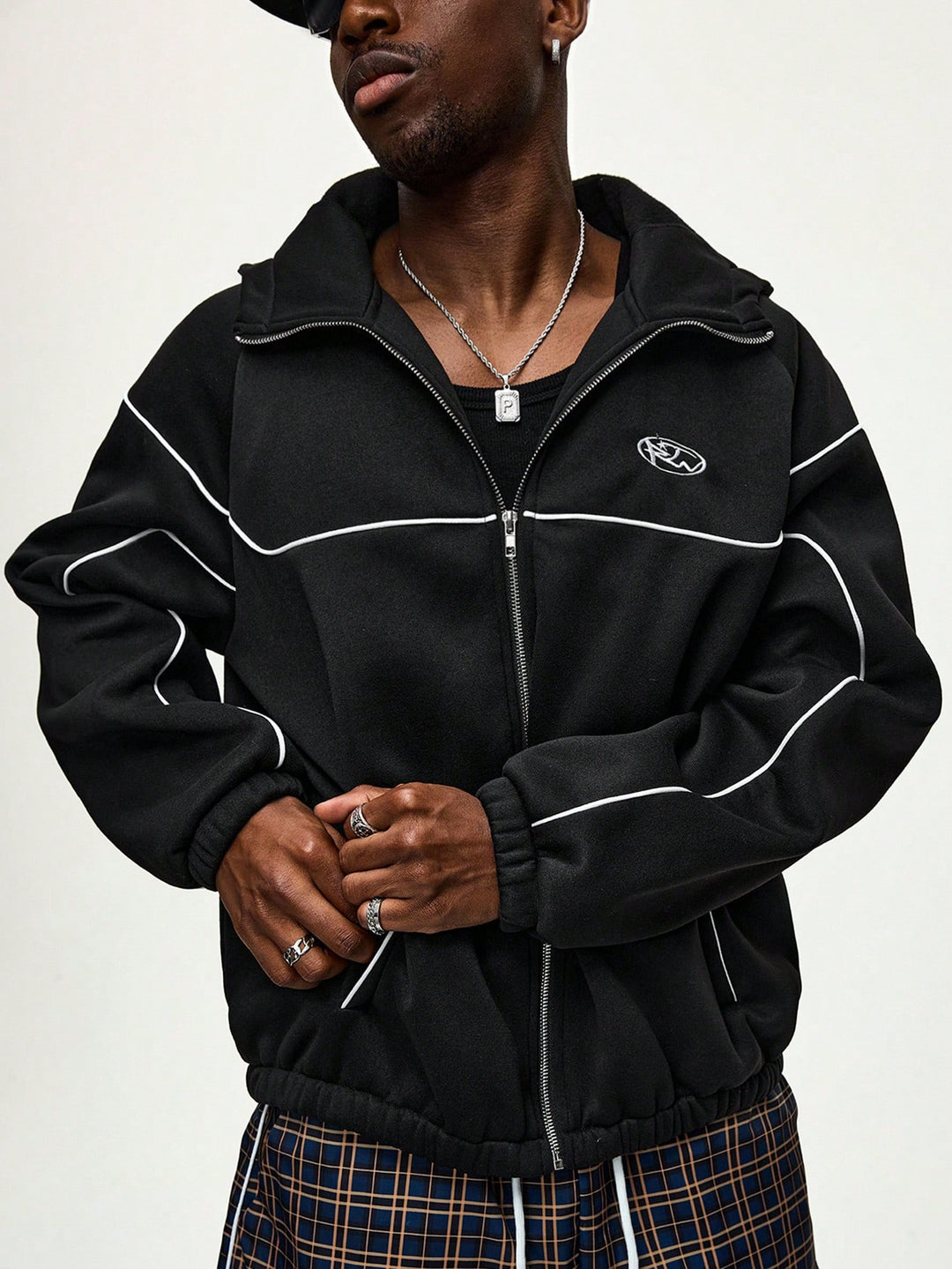 SHEIN kapucnis pulóver, fekete