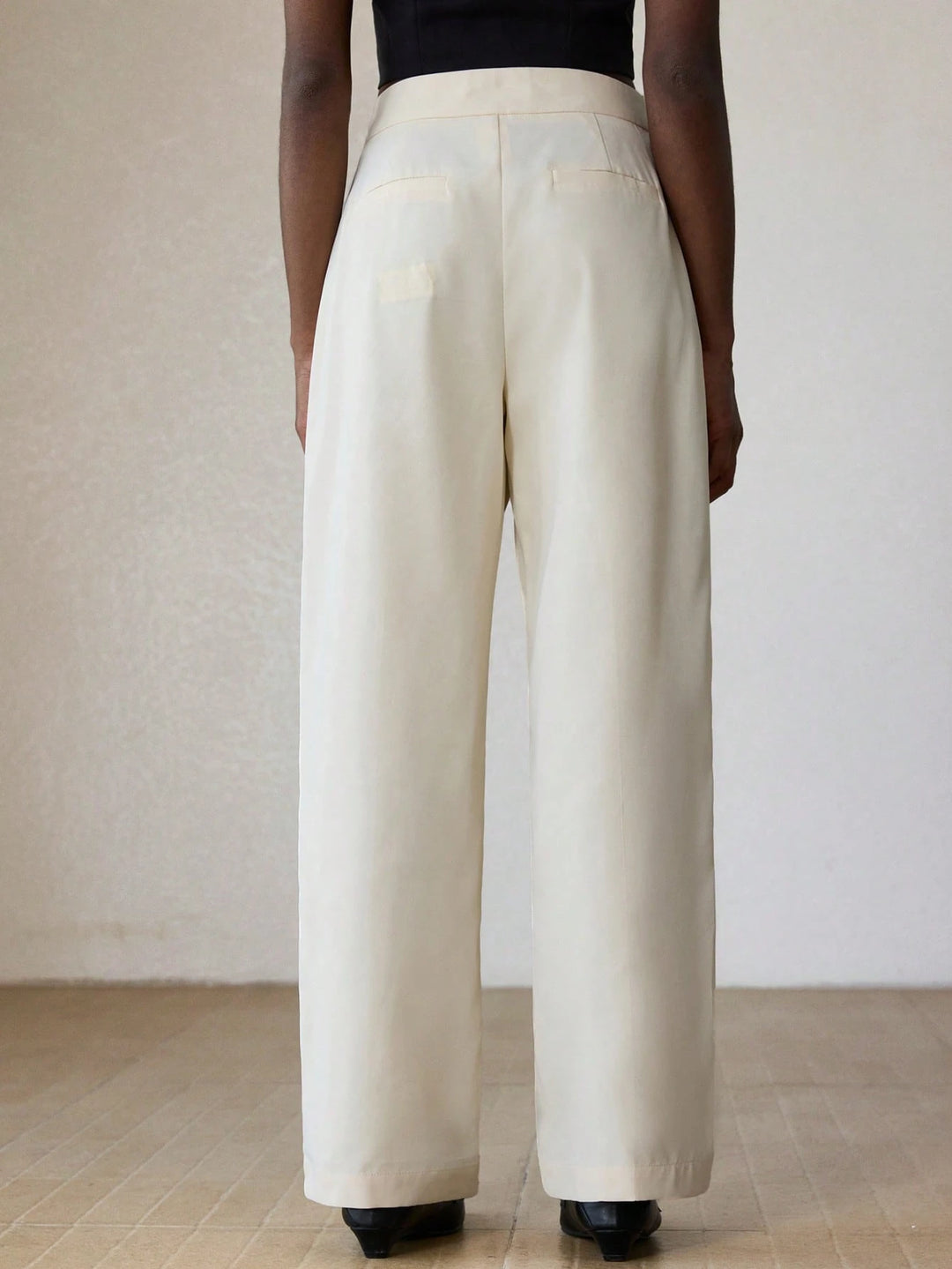 Pantaloni SHEIN, crem