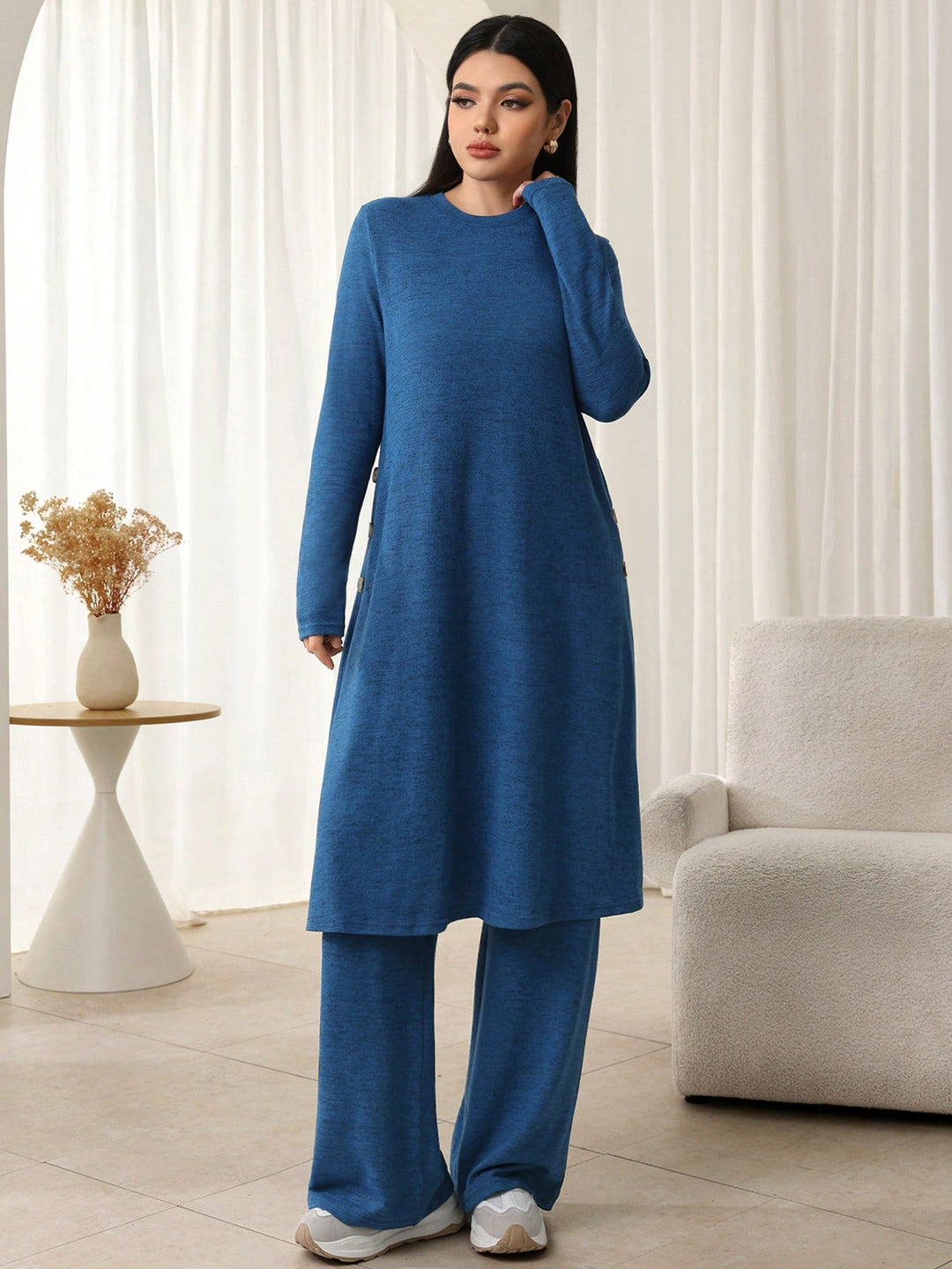 SHEIN együttes, kék