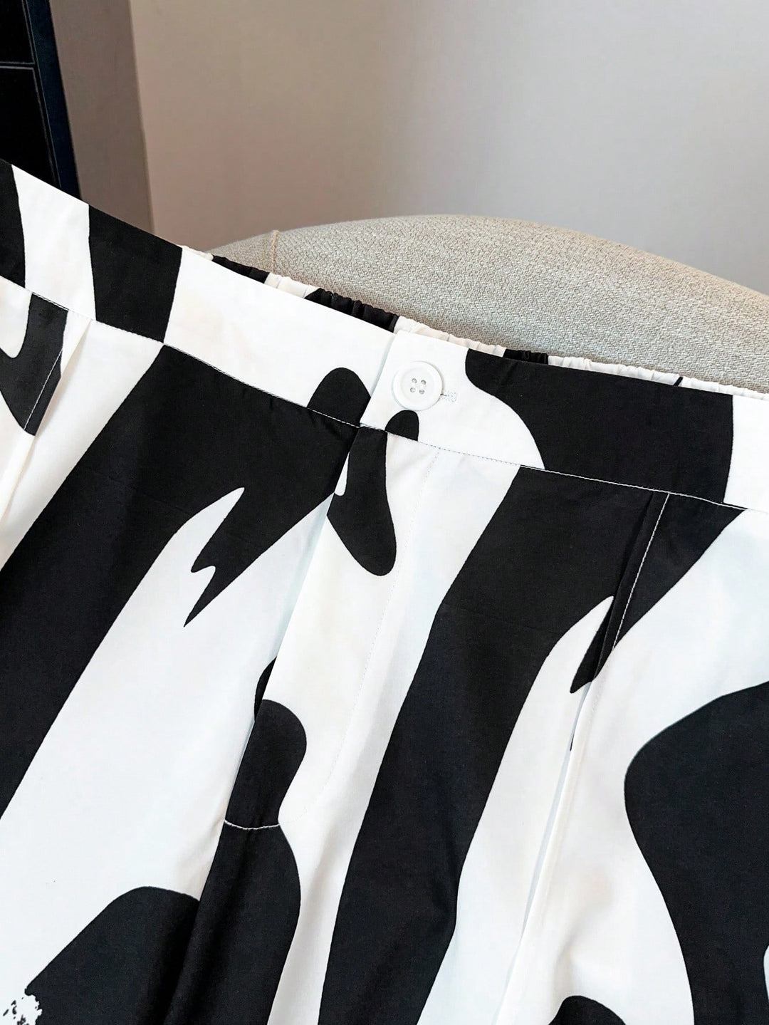 Pantaloni SHEIN